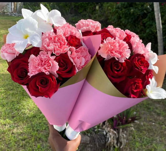 (1) Dozen Red Rose Bouquet